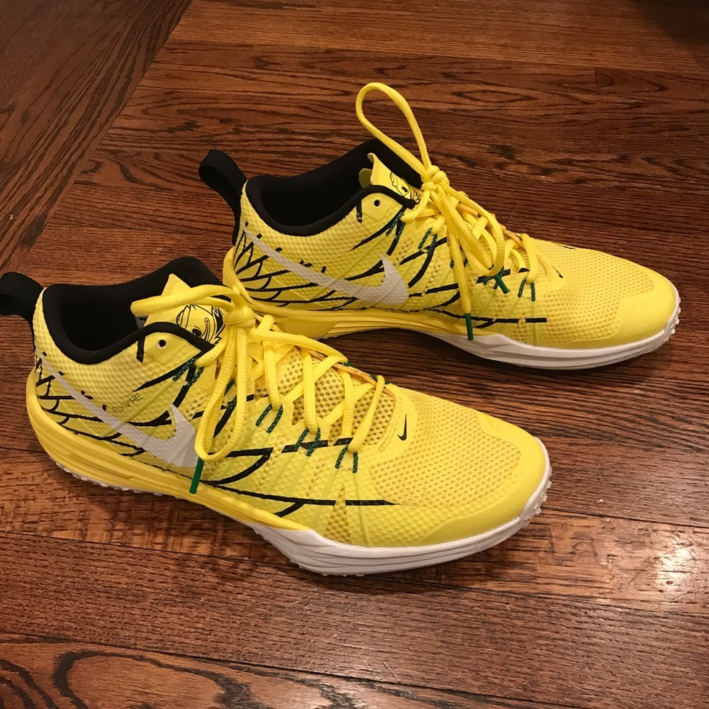 Men's Nike Flywire Oregon Ducks Size 11